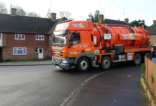 Hydro Cleansing - Liquid Waste Management - Tanker - Image 6