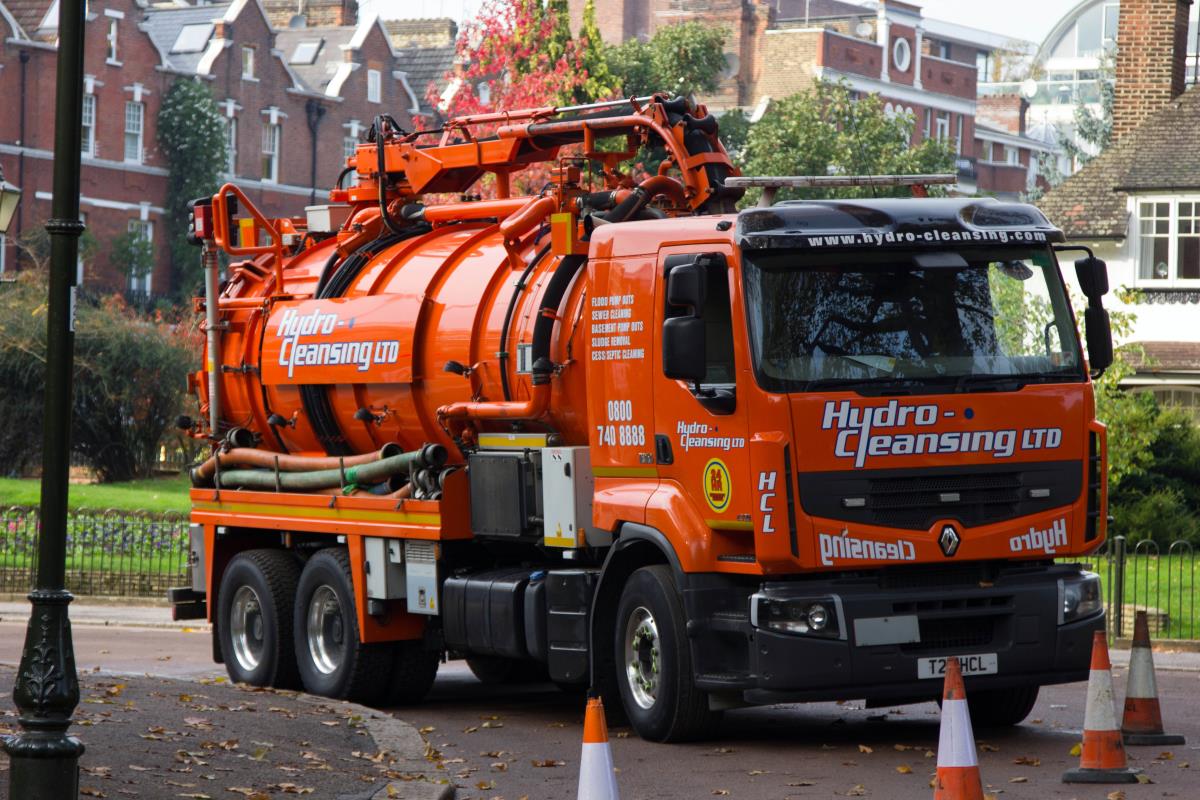 Hydro Cleansing - Liquid Waste Management - Tanker - Image 8